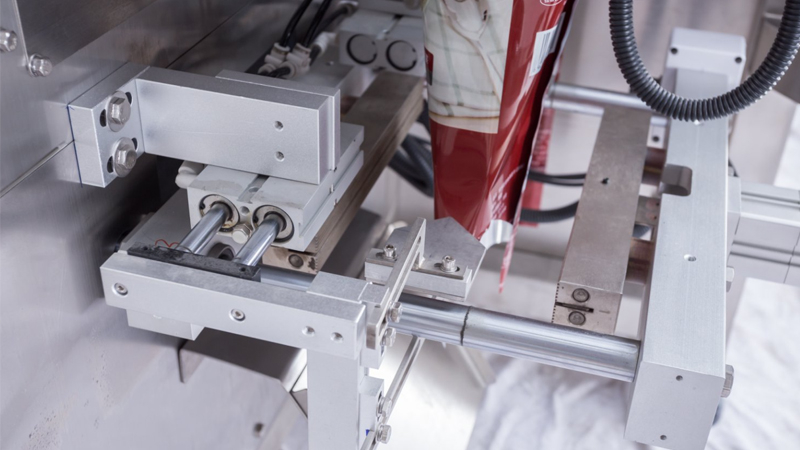 packaging machines horizontal sealing